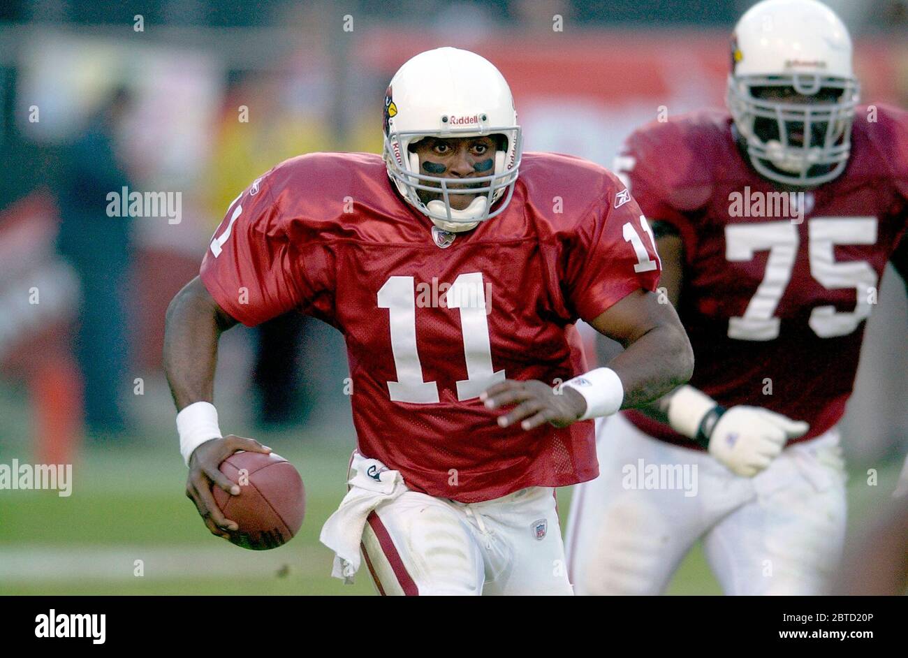 Tempe, United States. 23rd Nov, 2003. Arizona Cardinals quarterback Jeff  Blake scrambles for yardage against the St. Louis Rams. The Rams defeated  the Cardinals, 30-27, in overtime at Sun Devil Stadium in