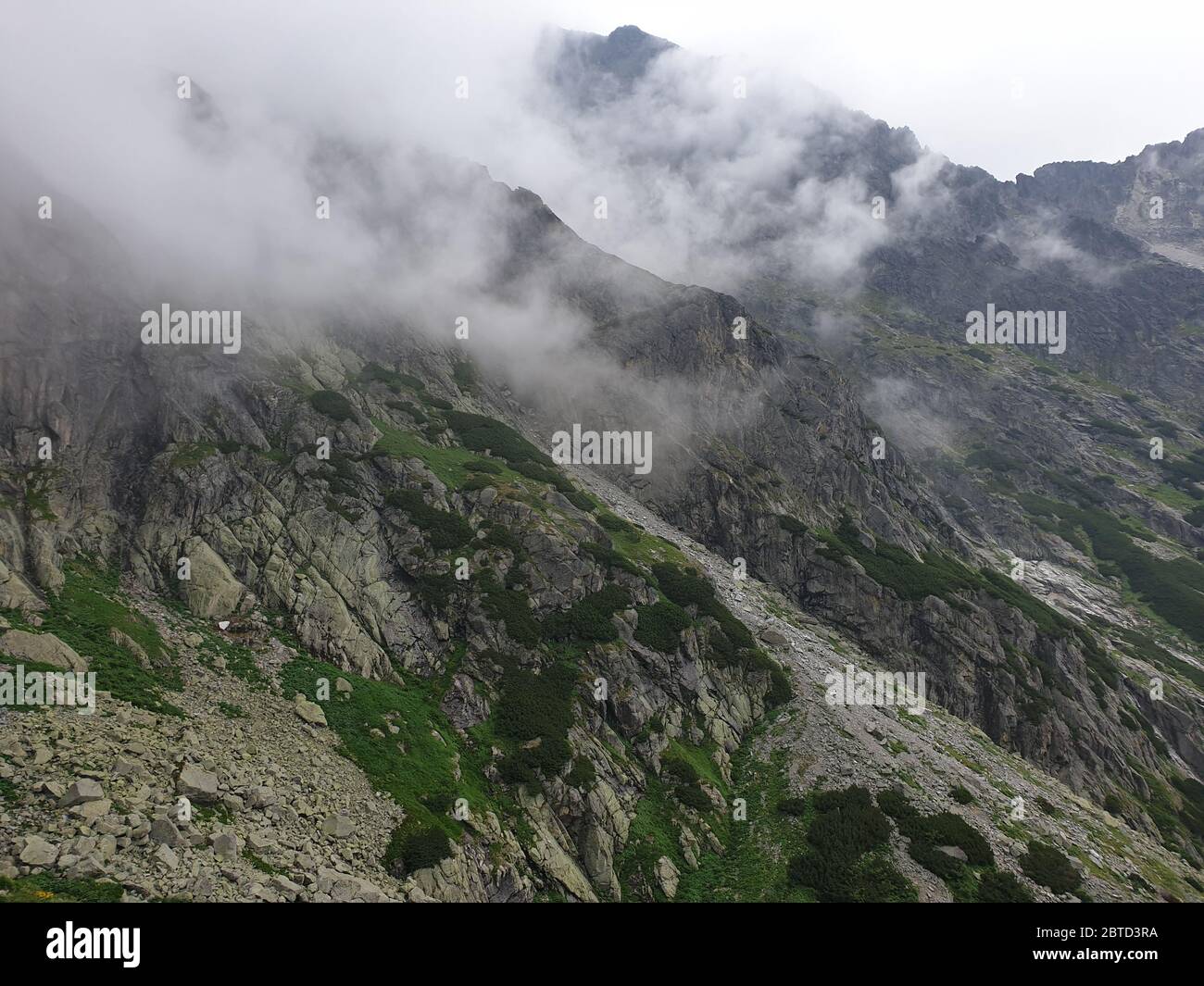 High mountain scenic landscape hi-res stock photography and images - Alamy