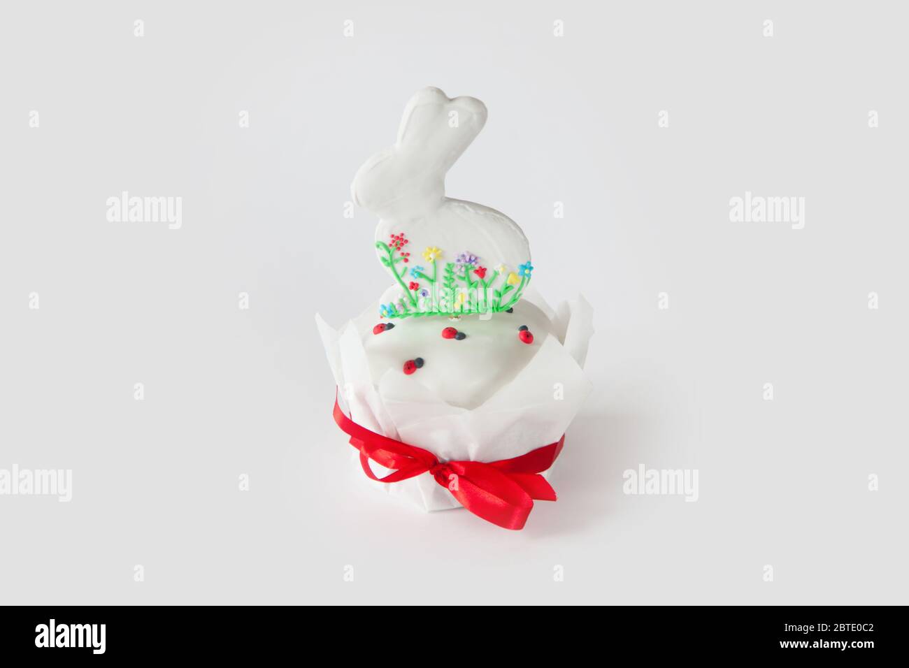 Gingerbread Easter bunny in Russian cake. Orthodox Russian Easter ...