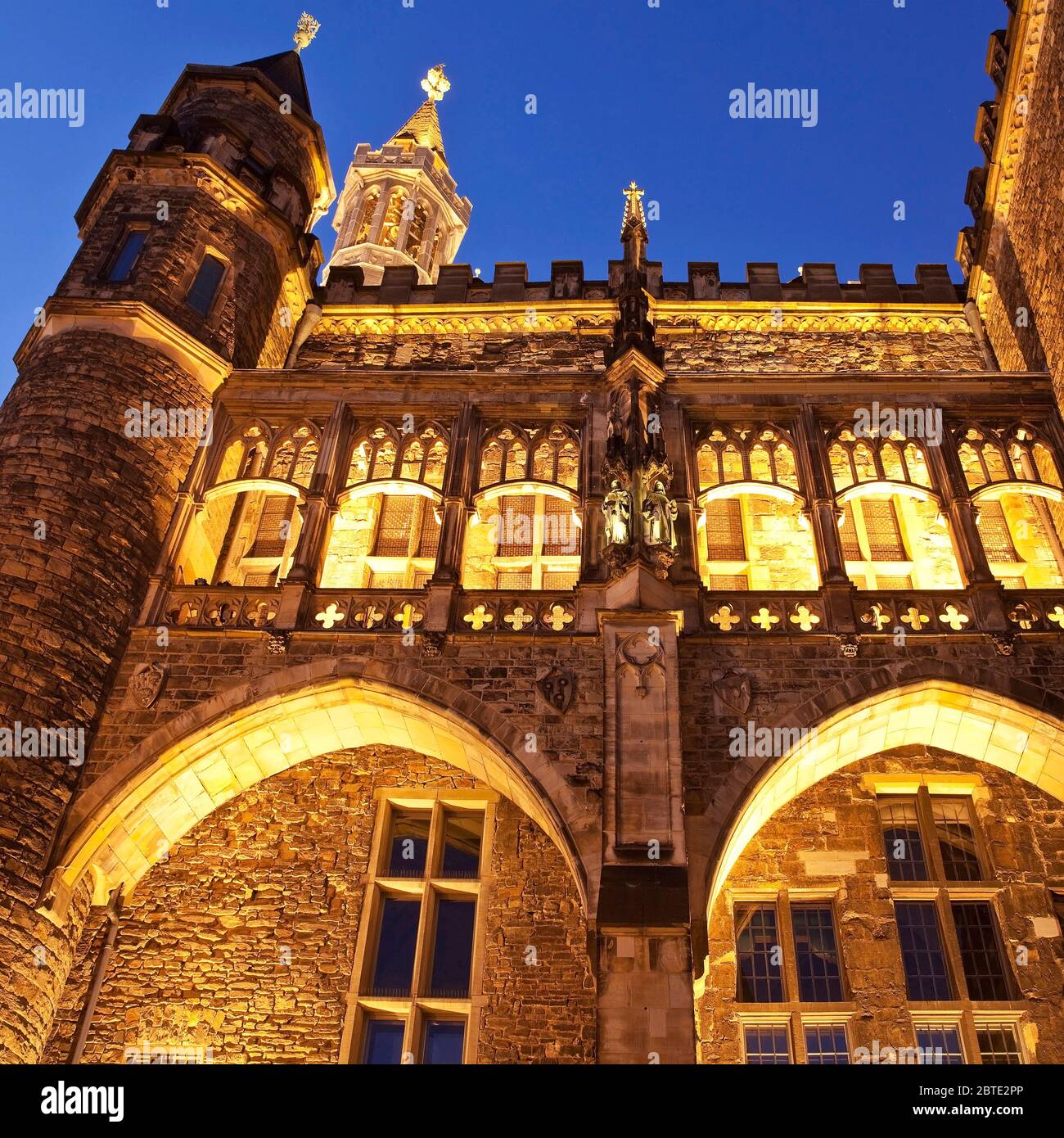 Acchen town hall in the evening, Germany, North Rhine-Westphalia, Aix-la-Chapelle Stock Photo