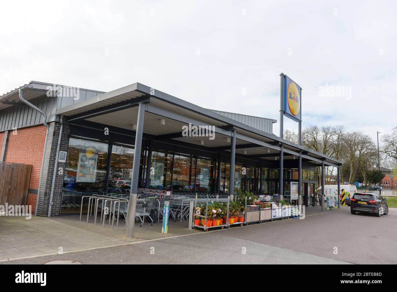 Middle of lidl hires stock photography and images Alamy