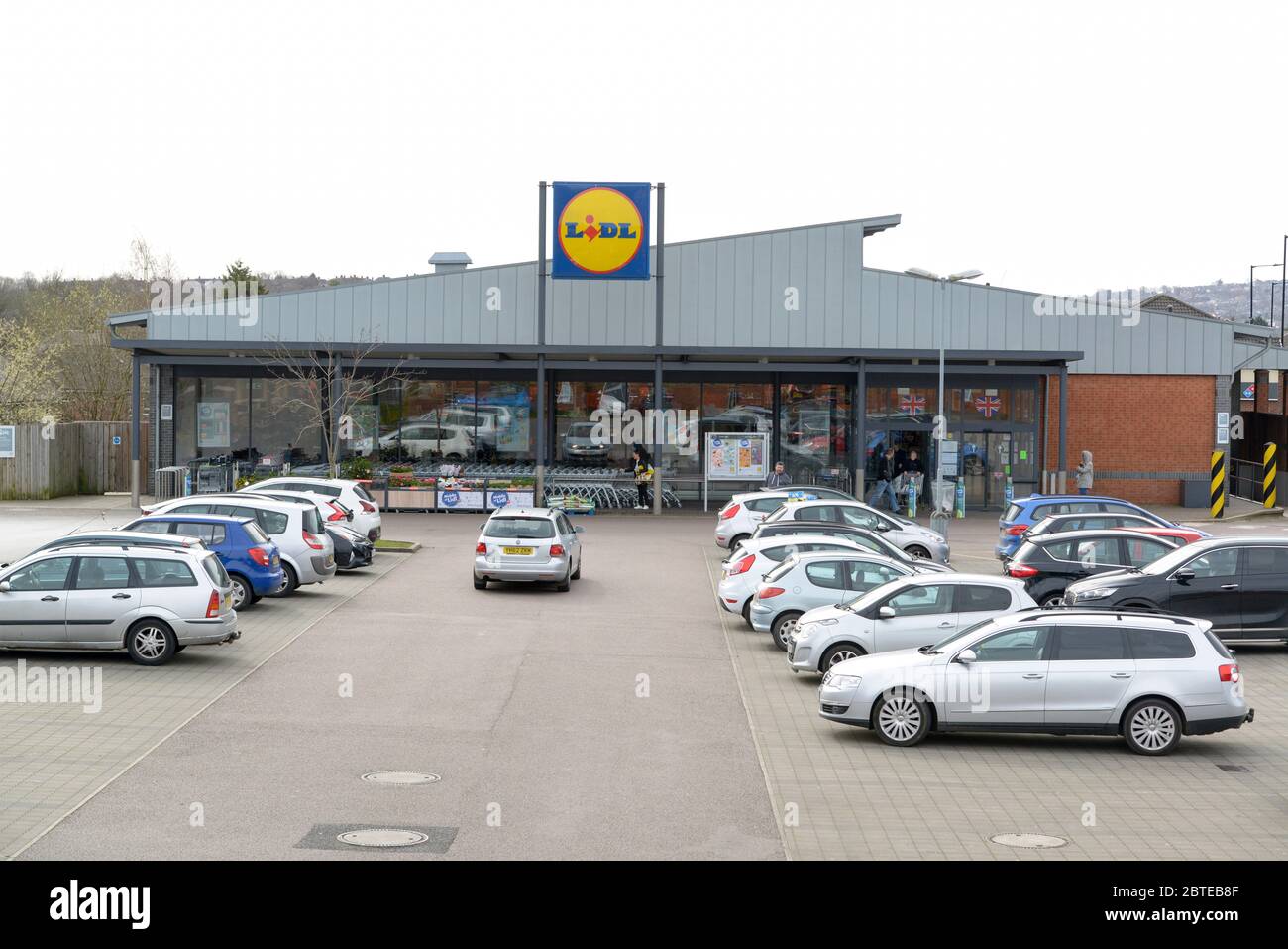 Lidl store at Halifax Road Sheffield Stock Photo Alamy