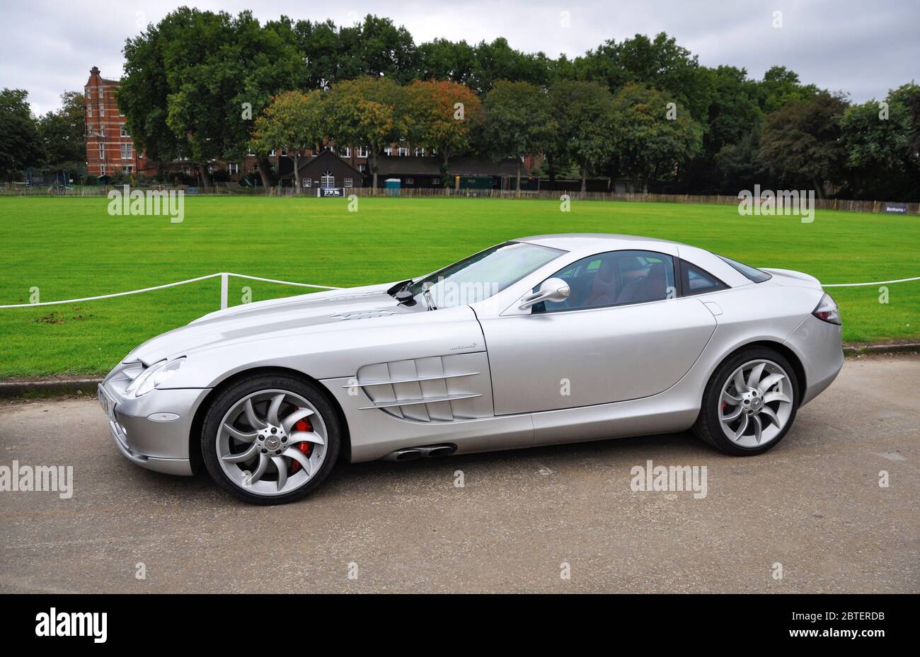 Mercedes-Benz SLR McLaren Stock Photo - Alamy
