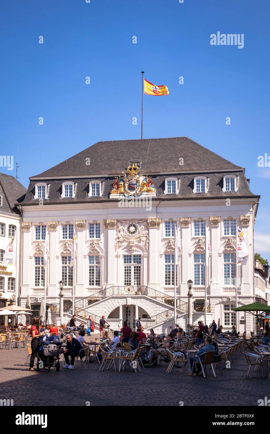 the old town hall at the market place, baroque building, Bonn, North Rhine-Westphalia, Germany.  das Alte Rathaus am Markt, Barockbau, Bonn, Nordrhein Stock Photo