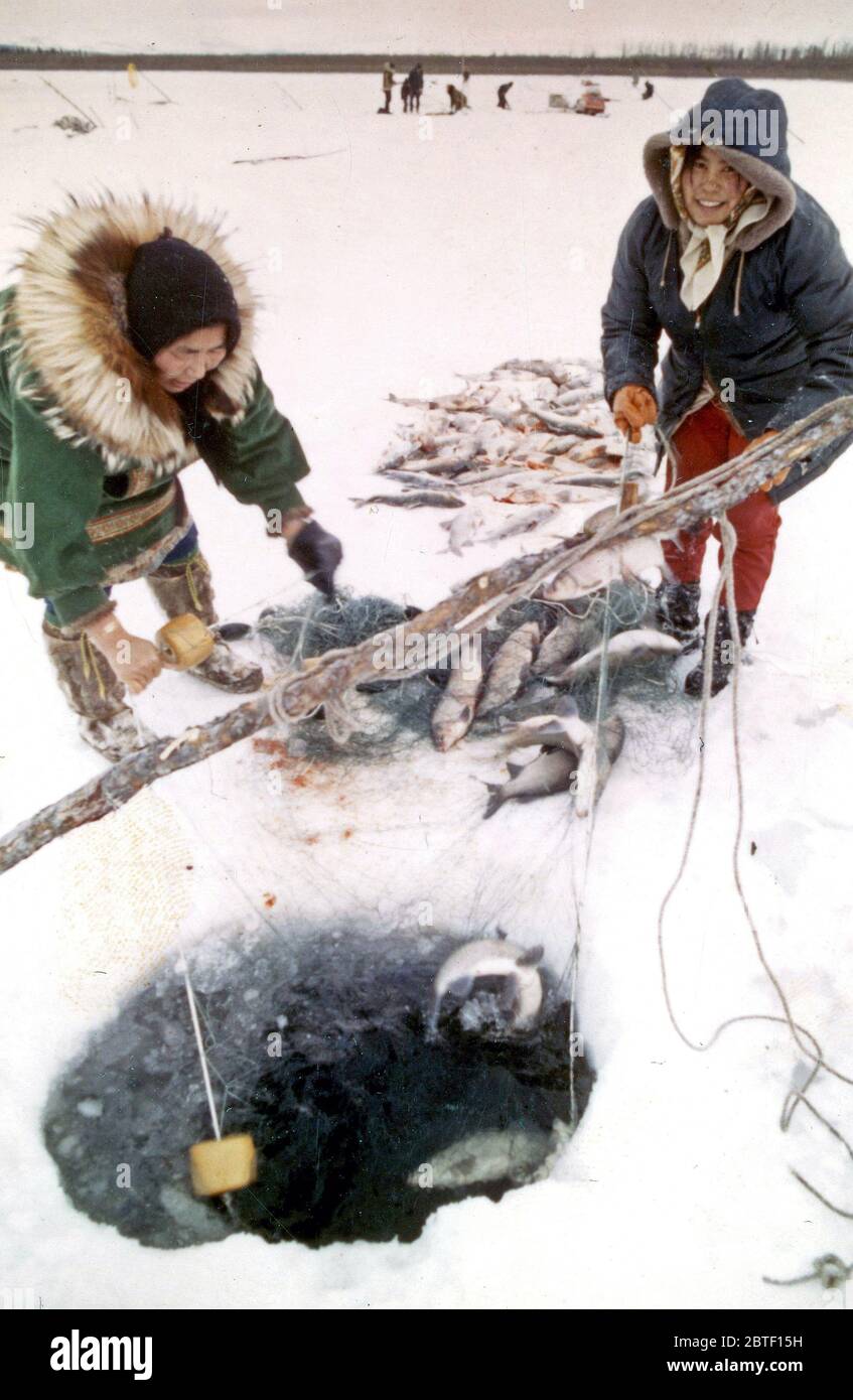 Eskimo ice fishing discount