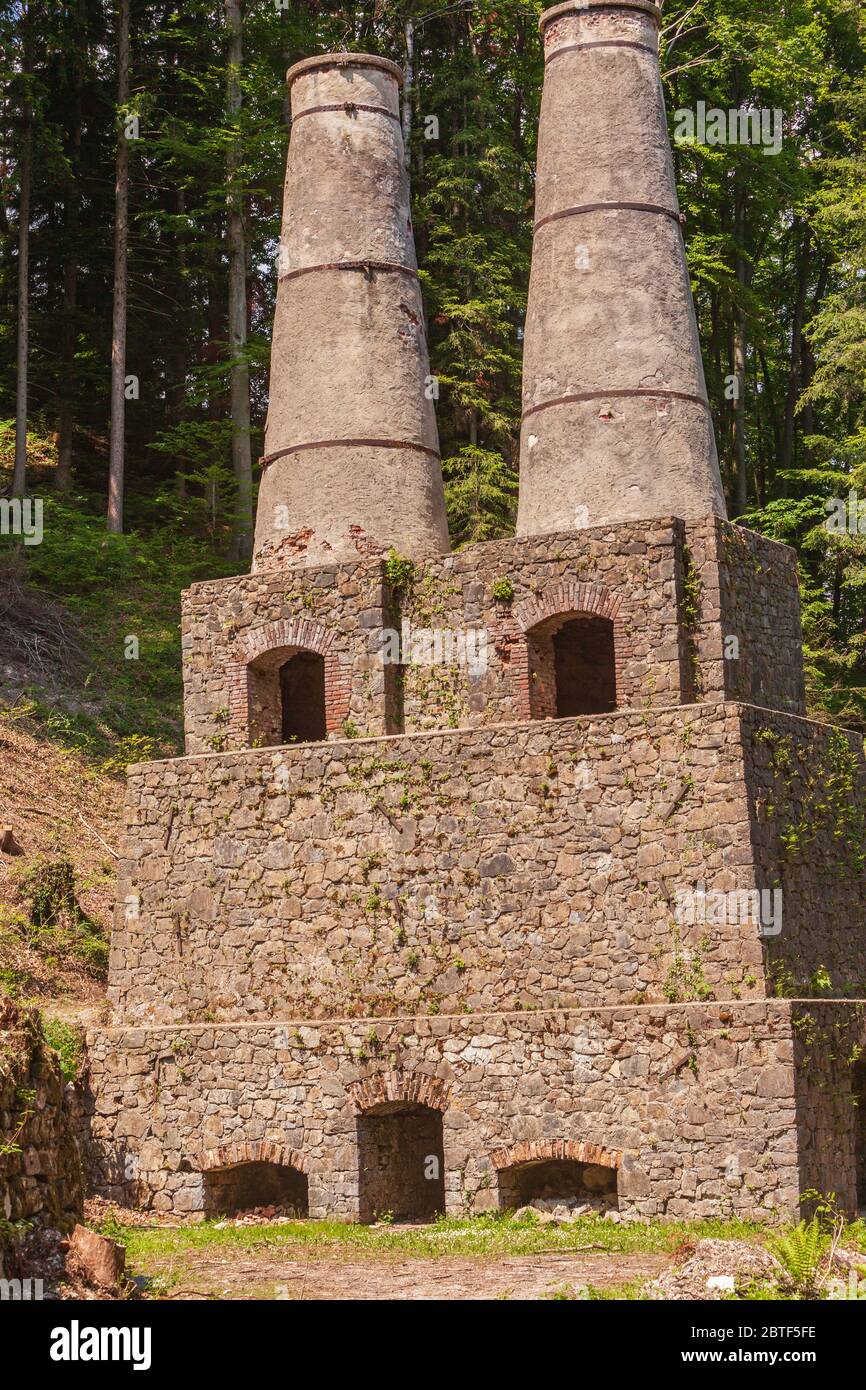 Kiln and towers of the Litzlsdorf cement plant, a listed building Stock Photo