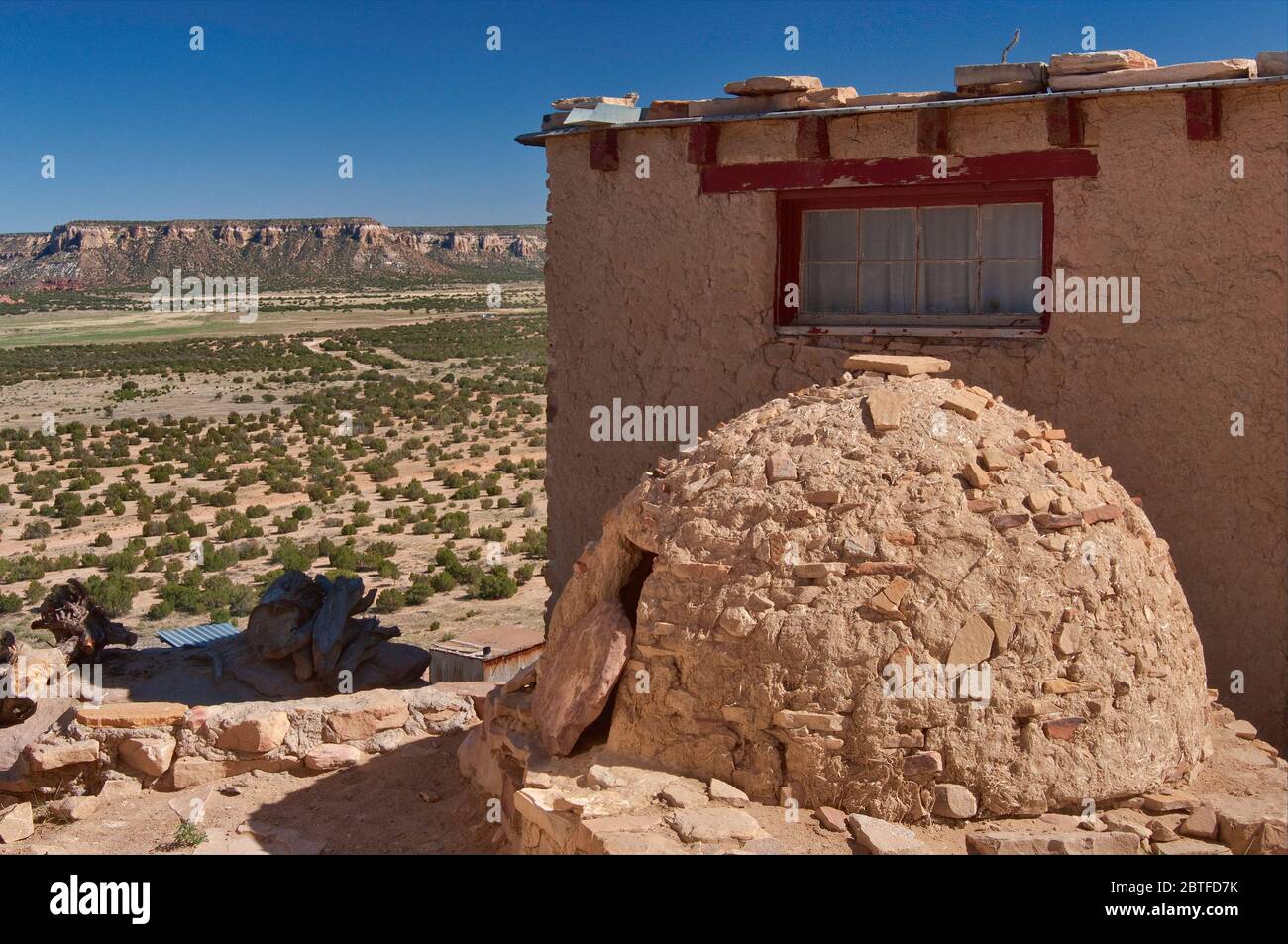 Horno, adobe-built outdoor oven in Acoma Pueblo (Sky City), Native American pueblo on top of a mesa in Acoma Indian Reservation, New Mexico, USA Stock Photo