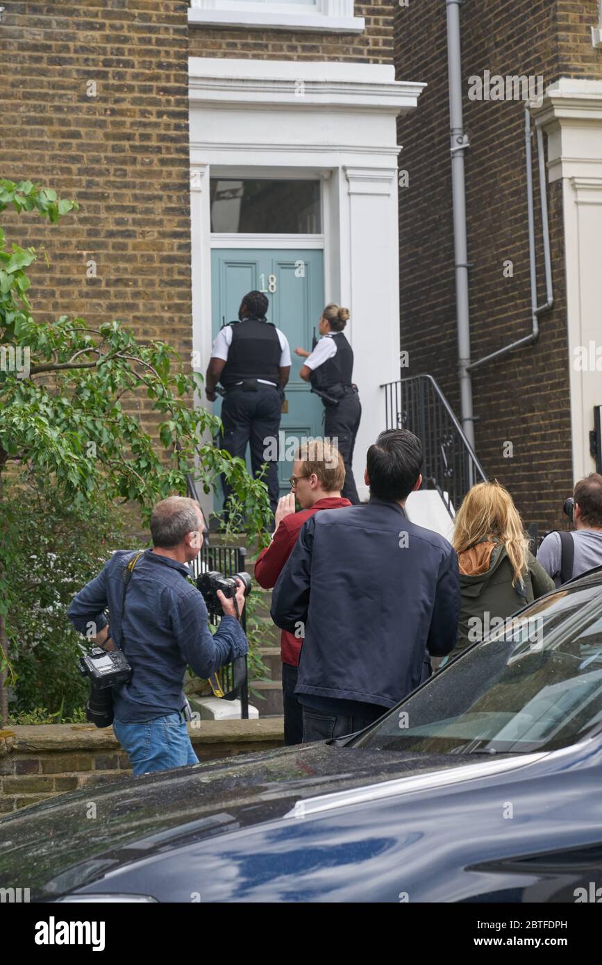 press and police at dominic cummings house in Islington Stock Photo