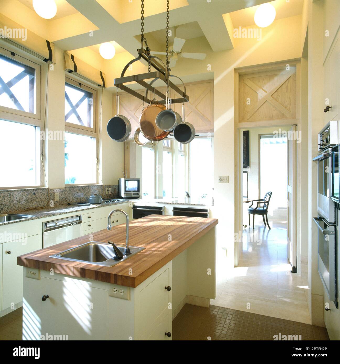 Pan rack above island unit hires stock photography and images Alamy