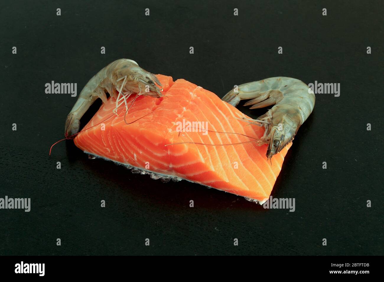 Lachs filet hi-res stock photography and images - Alamy