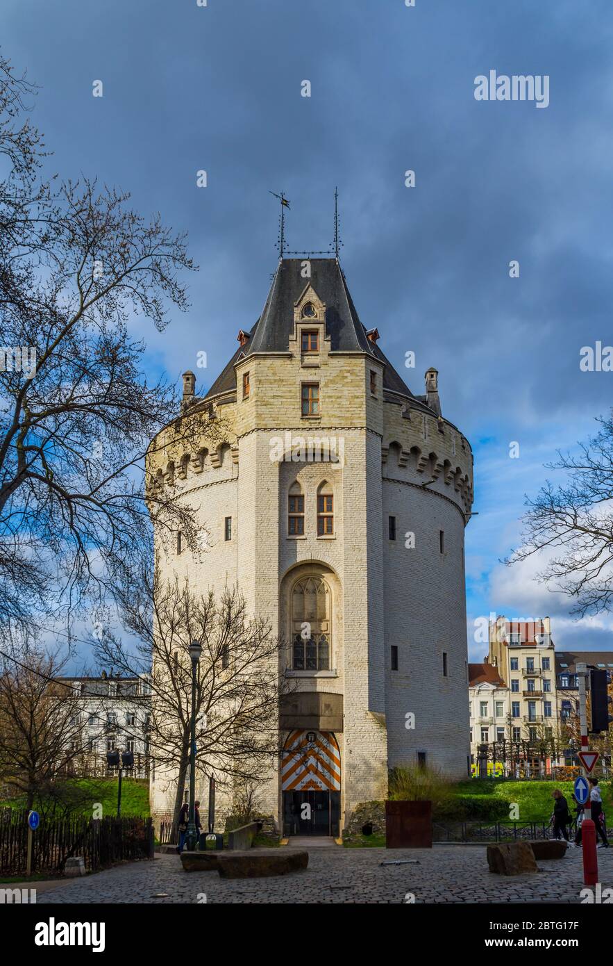 14th century Halle Gate / Porte de Hal fortified city gate now a history  museum - Saint-Gilles, Brussels, Belgium Stock Photo - Alamy