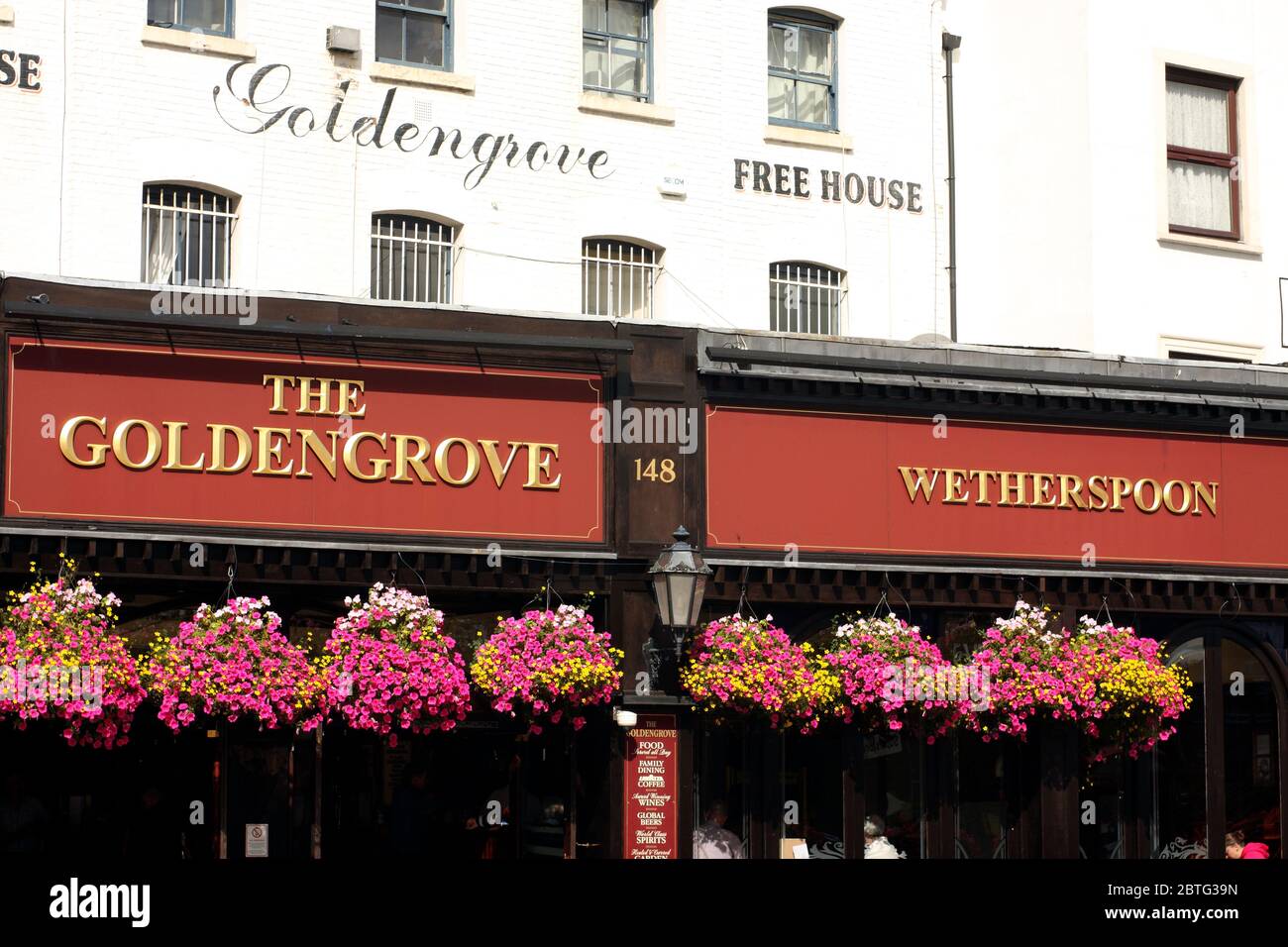 Wetherspoons pub london hires stock photography and images Alamy