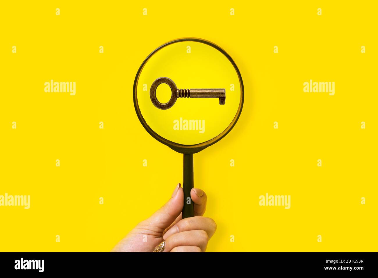 Magnifying Key Key comfort concept hi-res stock photography and images - Alamy