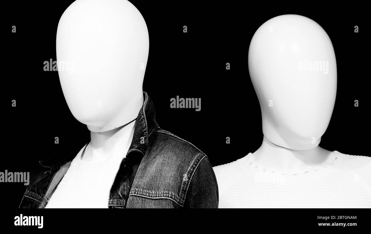 White Faceless Blank Head