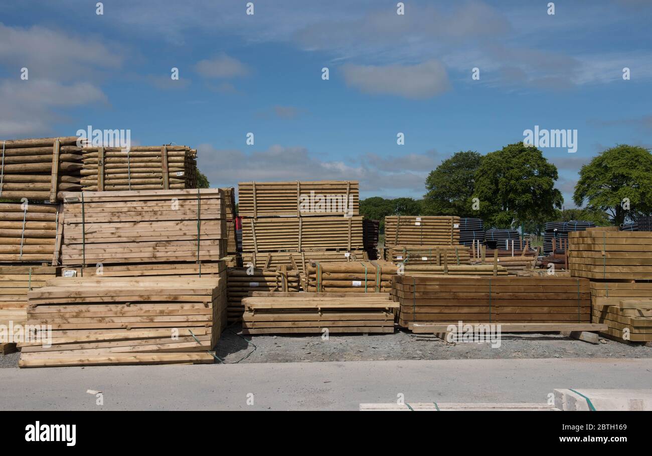 Builders merchant yard hires stock photography and images Alamy