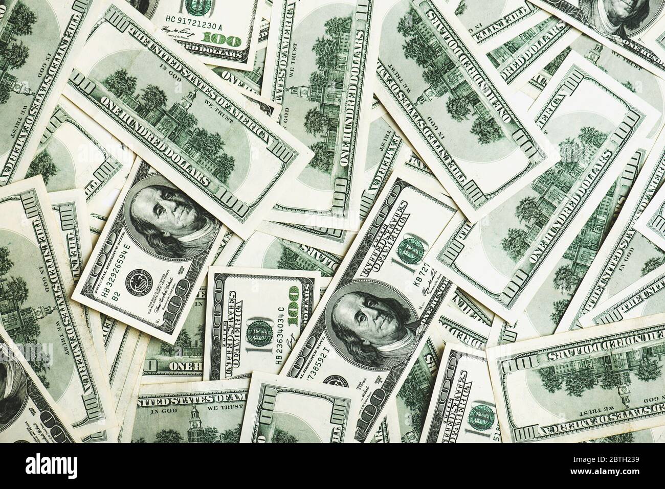 100 dollar bills background hi-res stock photography and images - Alamy