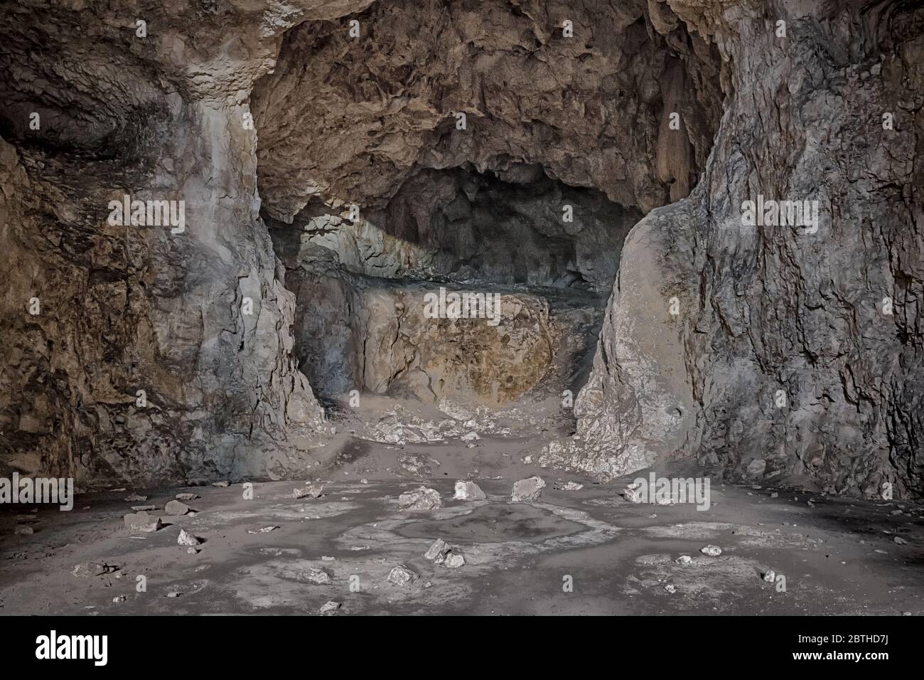 Bulgaria. Cave Devetaki. Entrance to a terrible natural stone cave Stock Photo