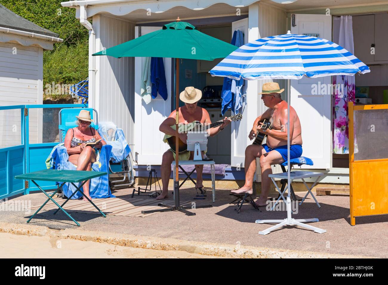 Bournemouth, Dorset UK. 26th May 2020. UK weather: another hot sunny day at Bournemouth beaches with clear blue skies and unbroken sunshine, as the glorious weather continues and temperatures rise. Sunseekers head to the seaside to enjoy the sunshine. Time for some music. Credit: Carolyn Jenkins/Alamy Live News Stock Photo