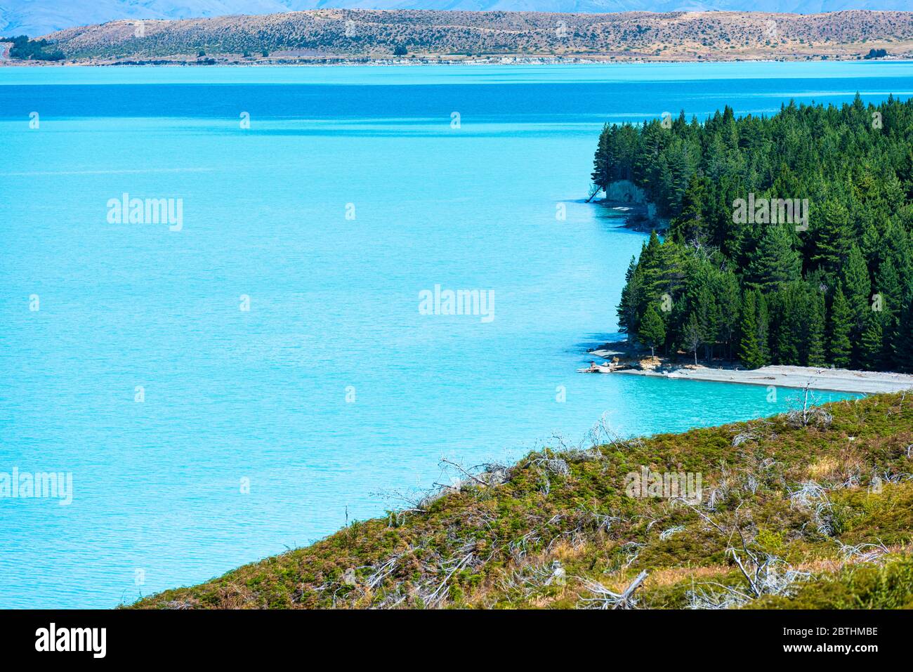 Lake Pukaki, a glacial / alpine lake on the edge of the Mount Cook National Park in the region of Canterbury, New Zealand Stock Photo