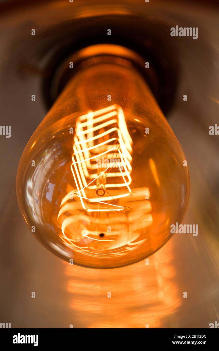 Vintage light bulb hires stock photography and images Alamy