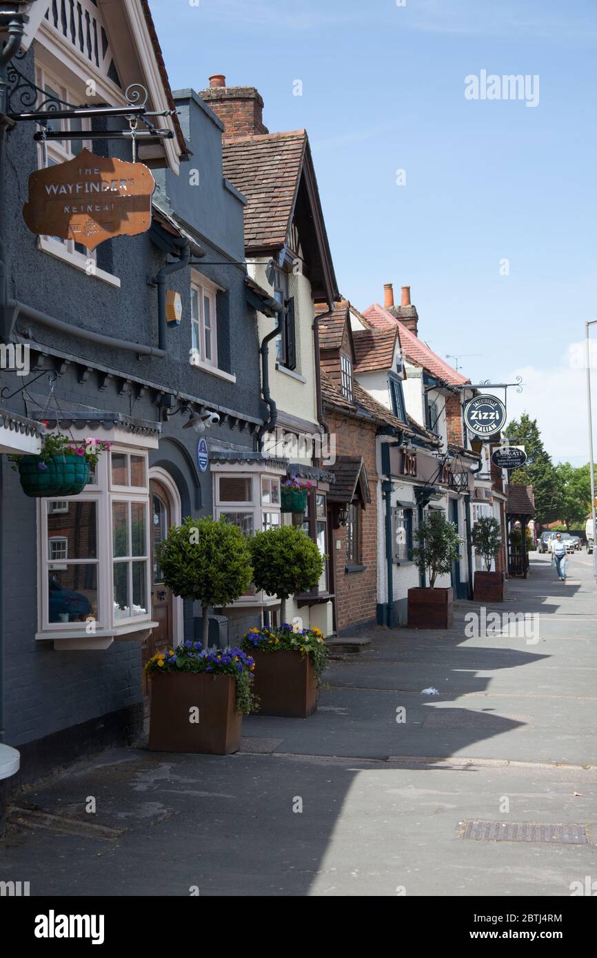 Small businesses in the old town of Beaconsfield in Buckinghamshire, UK Stock Photo