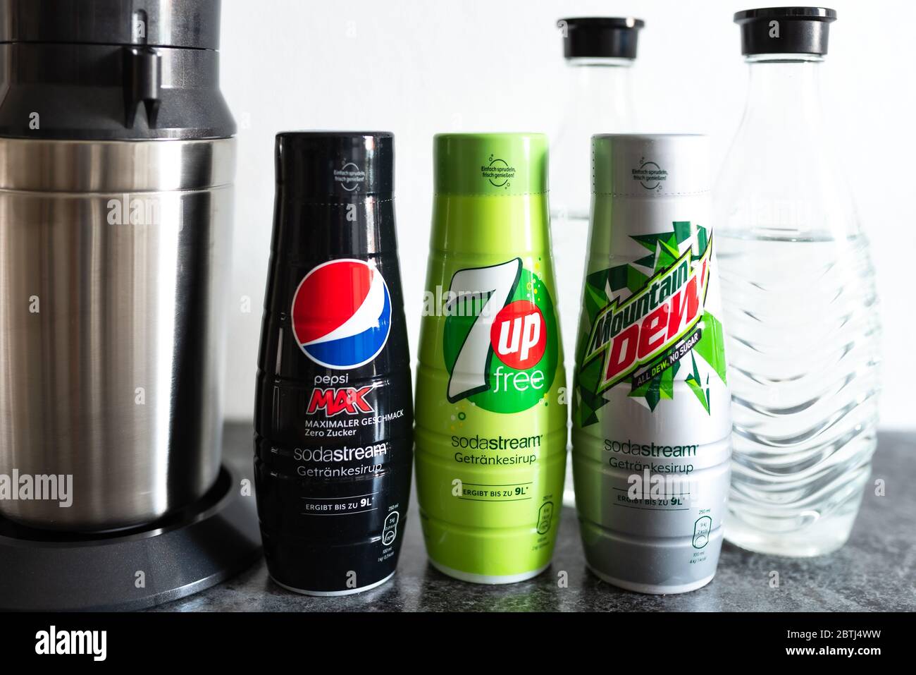 How to make Pepsi and 7Up at home with SodaStream 