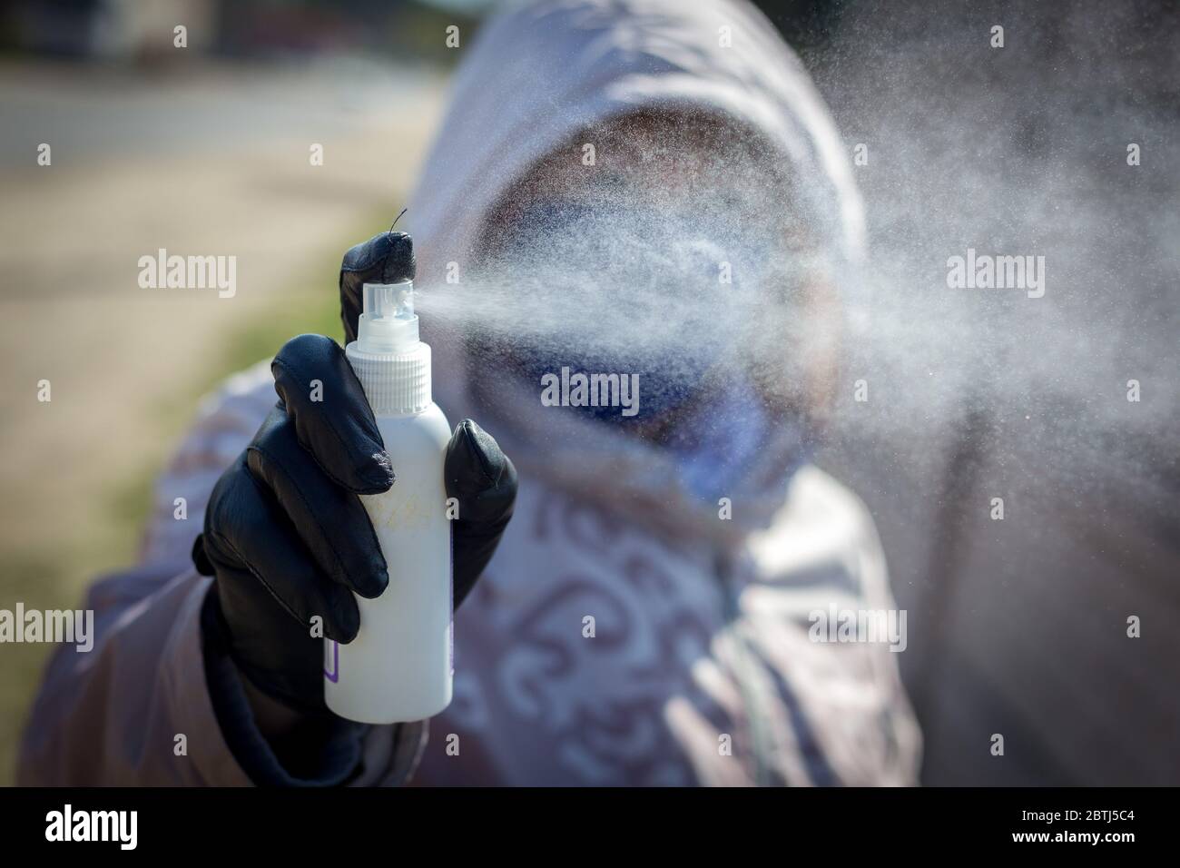 Old woman mask gloves hi-res stock photography and images - Alamy