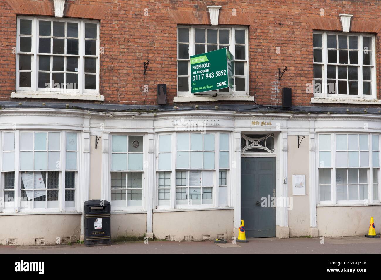 High street buildings closed in Upton upon Severn Stock Photo Alamy