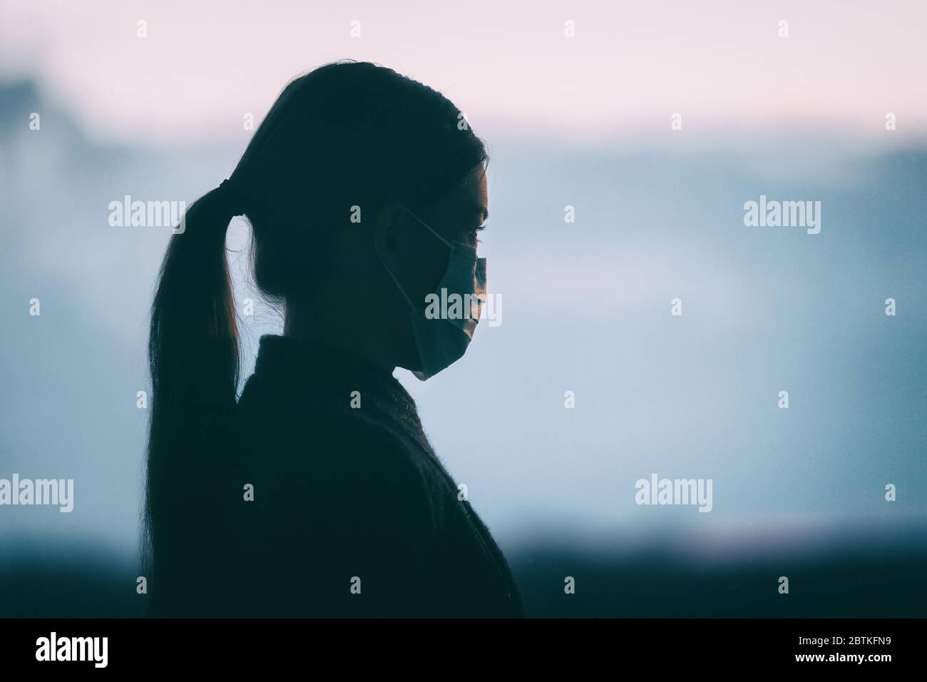 Profile of a Sad Woman Silhouette Complaining Outdoors Stock Photo - Image  of frustrated, depressed: 200055964