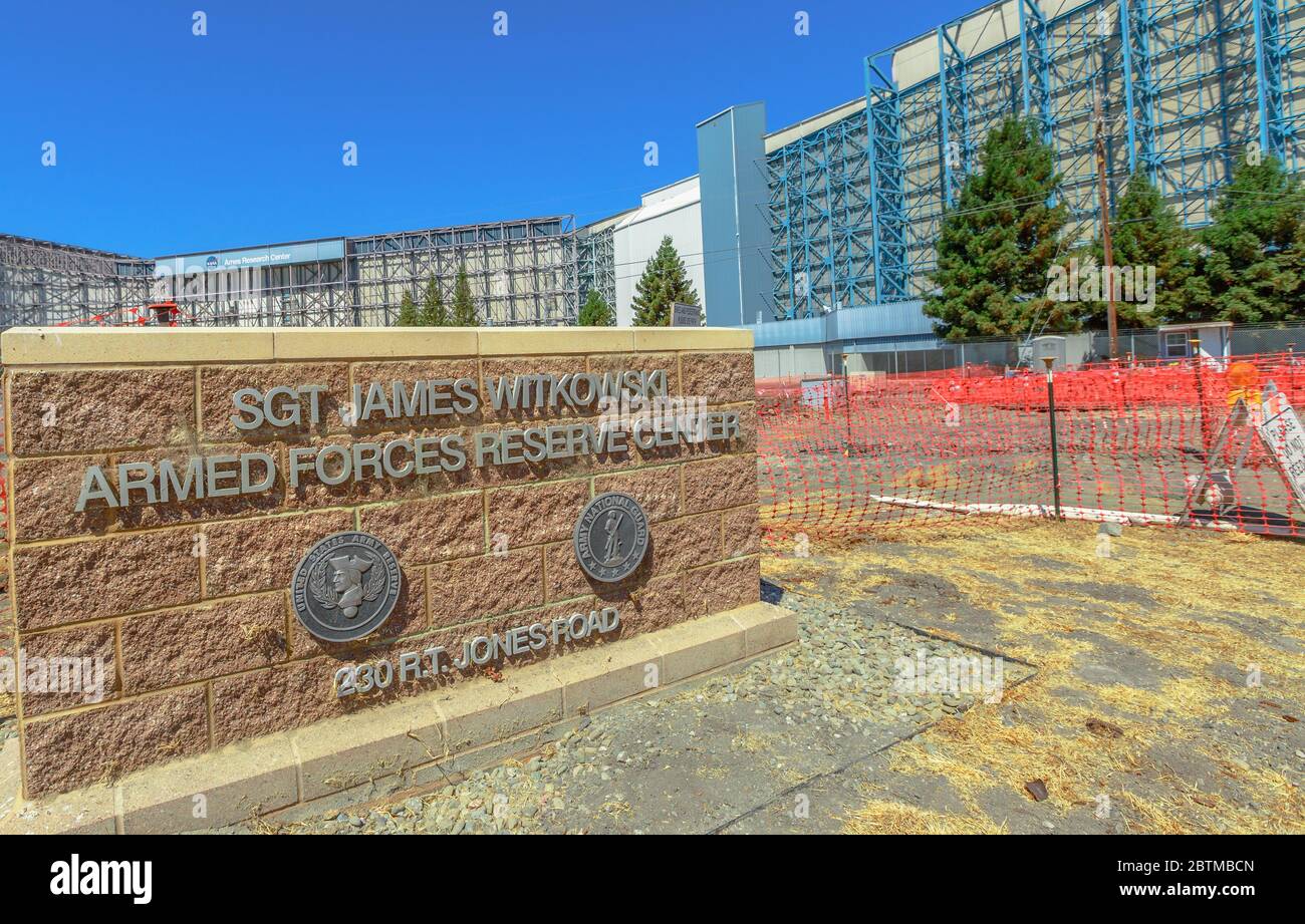 Mountain View, United States - August 15, 2016: Sgt James Witkowski Armed Forces Reserve Center and memorial, at 230 jones road. With NASA building in Stock Photo