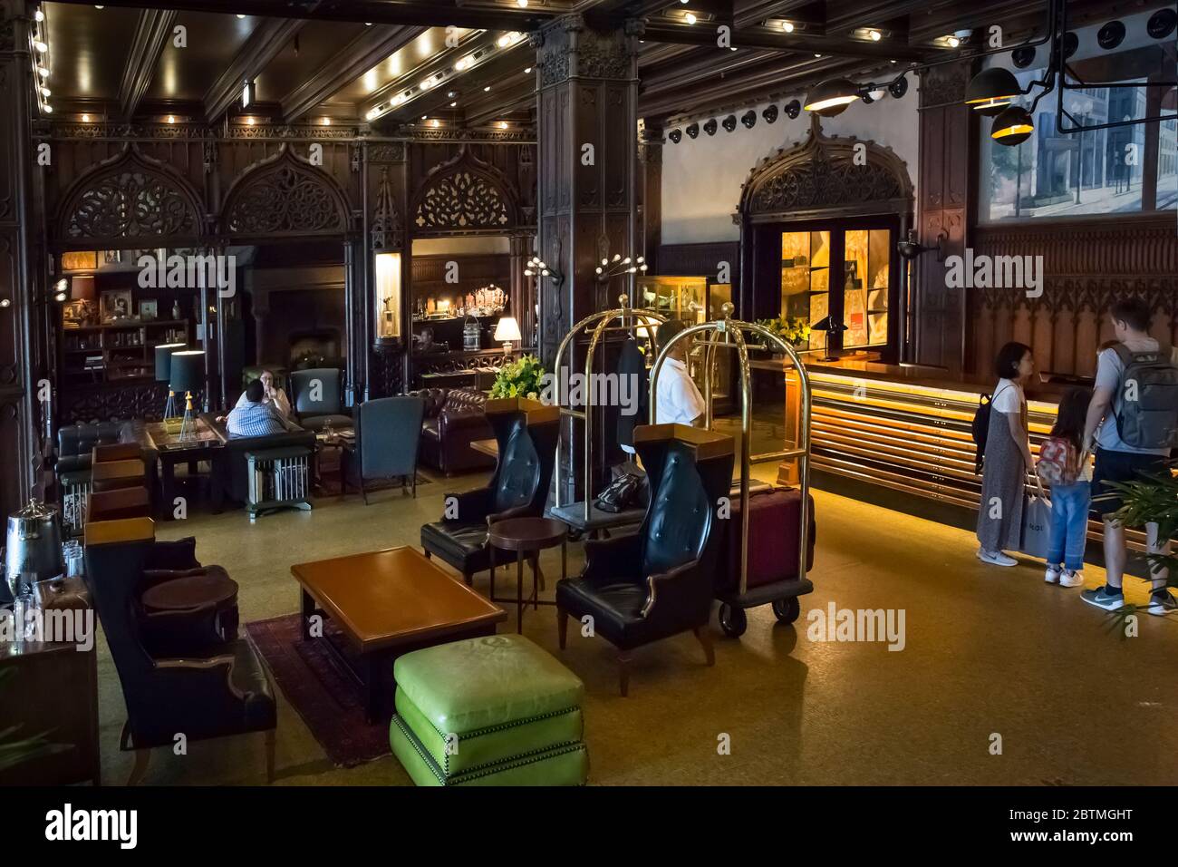 Vintage Hotel Lobby High Resolution Stock Photography And Images Alamy
