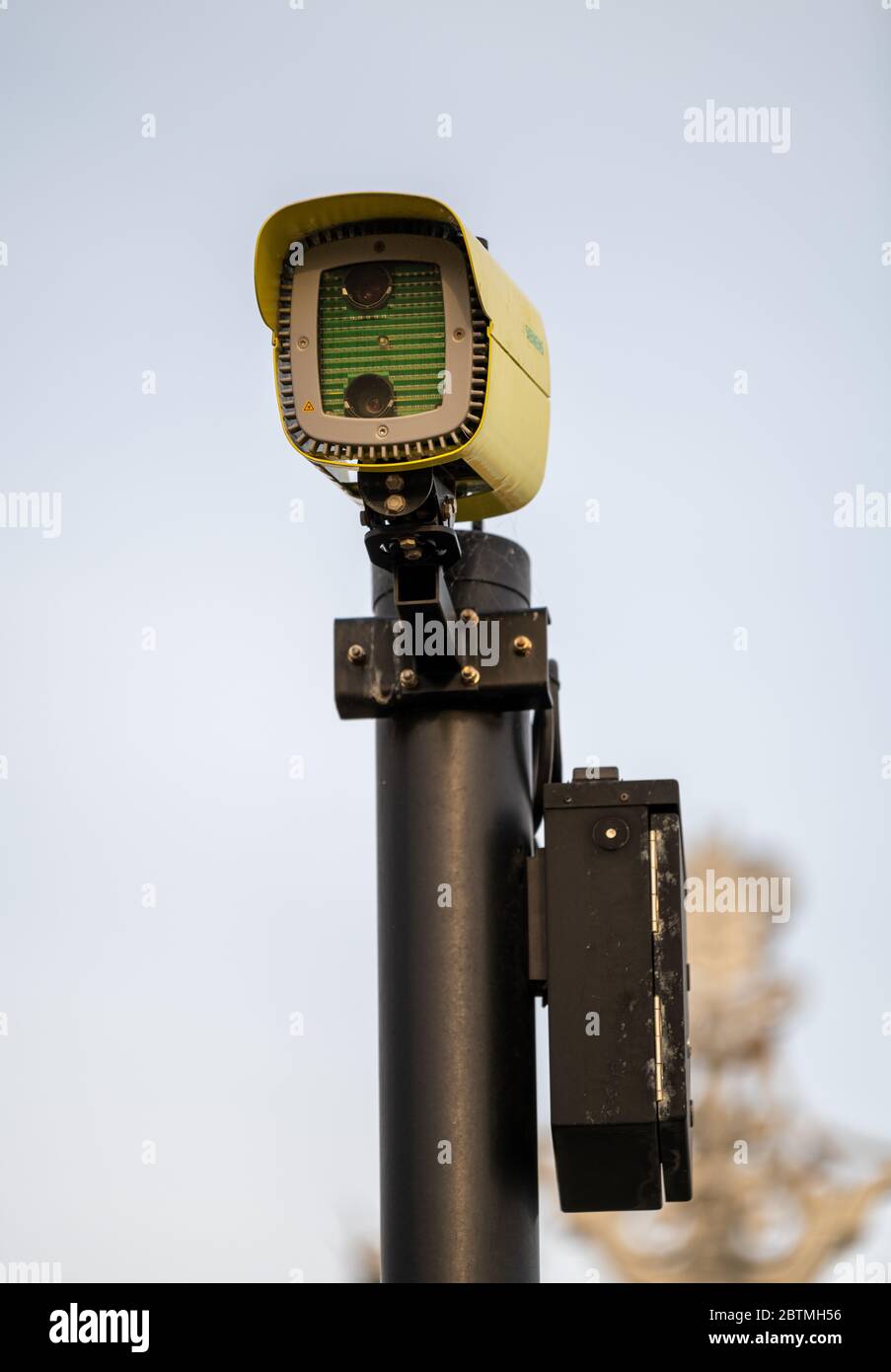 number plate recognition camera Stock Photo Alamy