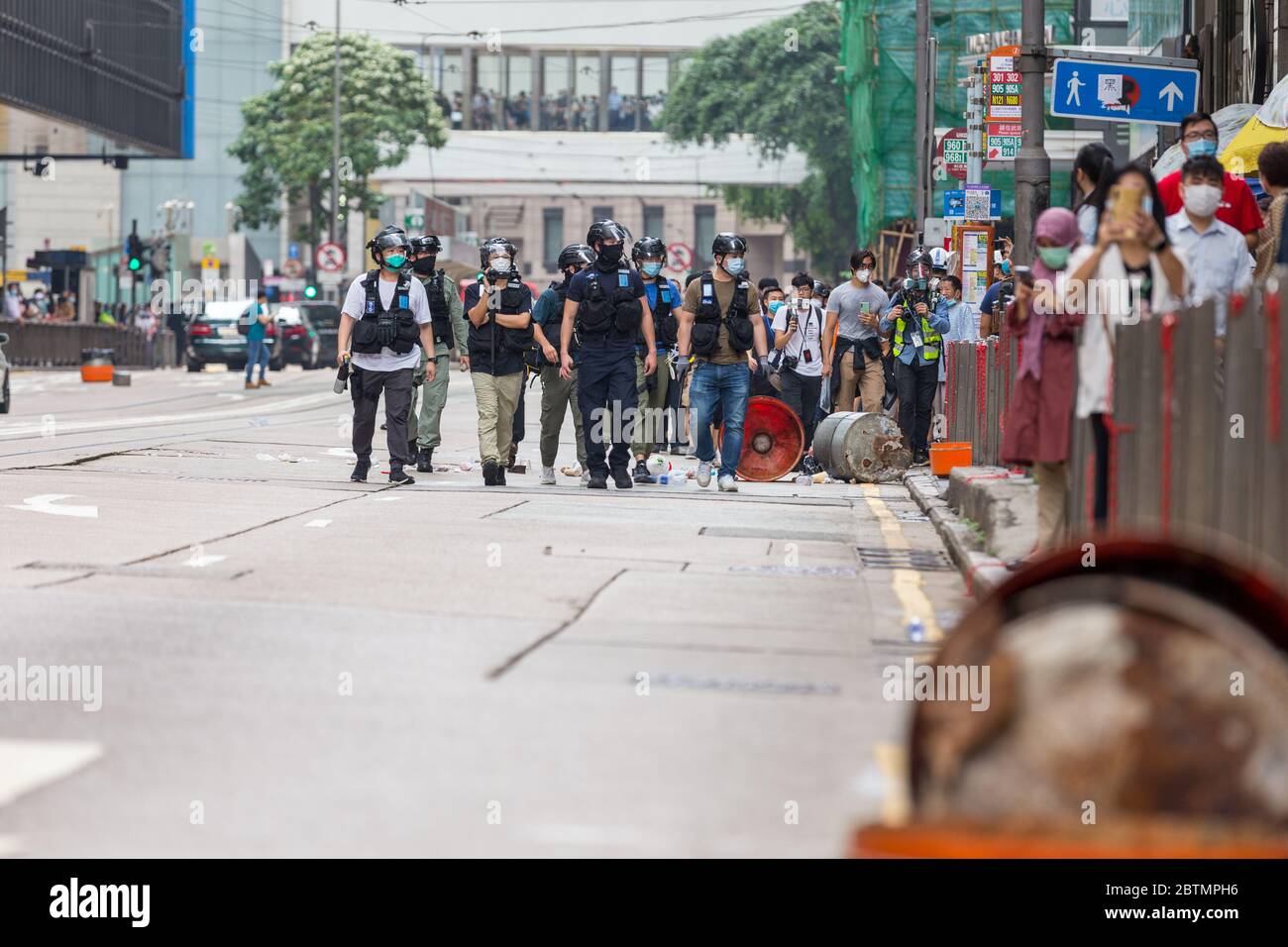 Central, Hong Kong. 27 May, 2020 Hong Kong Protest Anti-National Anthem Law.  HK Police Officers. Credit: David Ogg / Alamy Live News Stock Photo