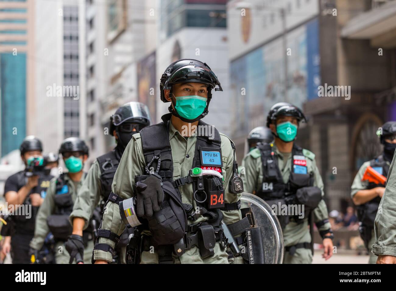 Central, Hong Kong. 27 May, 2020 Hong Kong Protest Anti-National Anthem Law. HK Police on the move. Credit: David Ogg / Alamy Live News Stock Photo