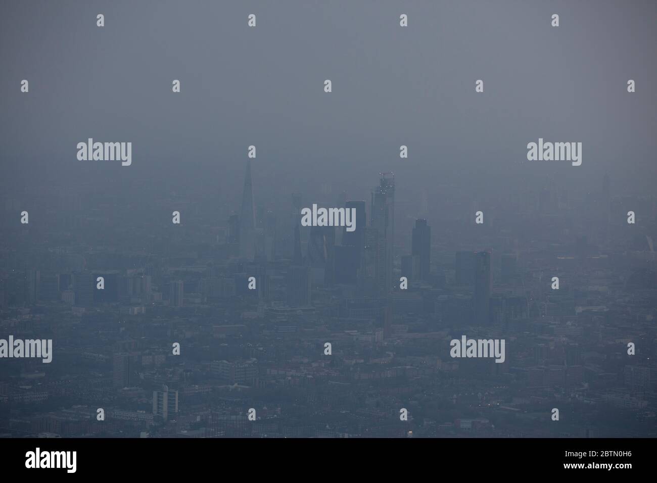 London city at dusk aerial hi-res stock photography and images - Alamy