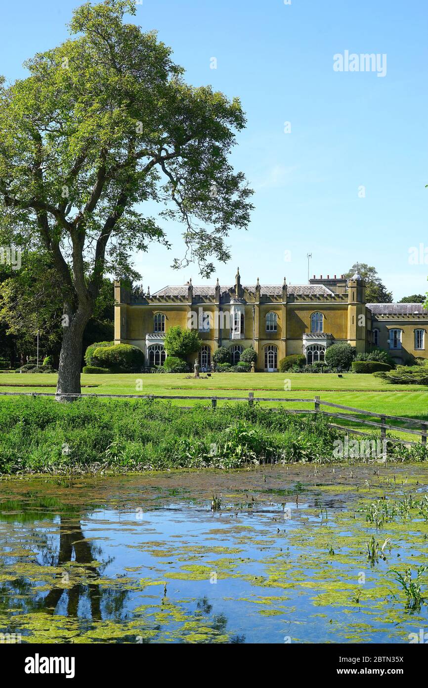 Missenden Abbey on the River Misbourne Stock Photo