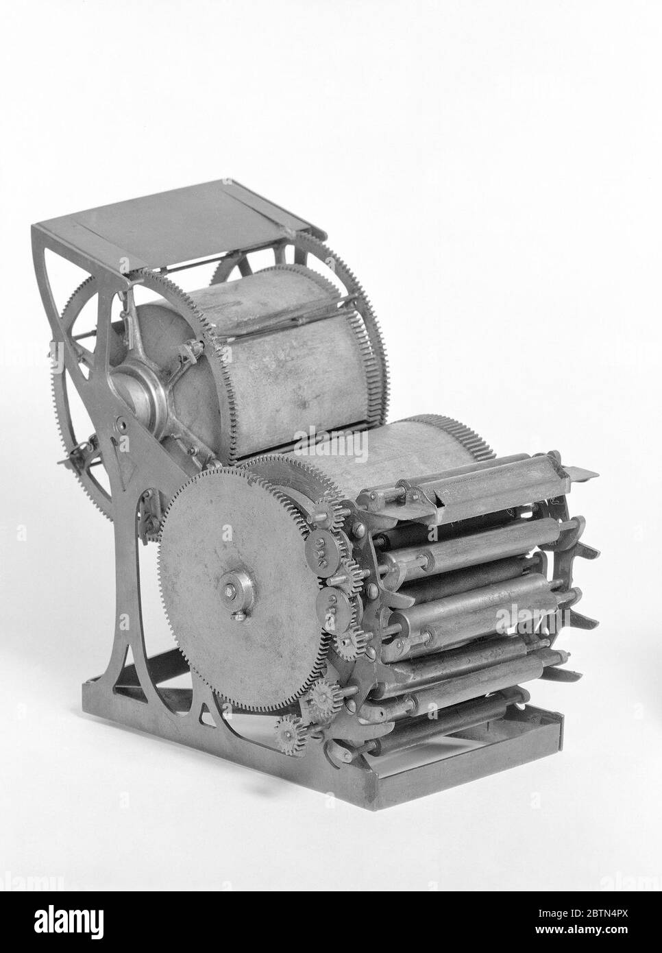 Rotary printing press hires stock photography and images Alamy