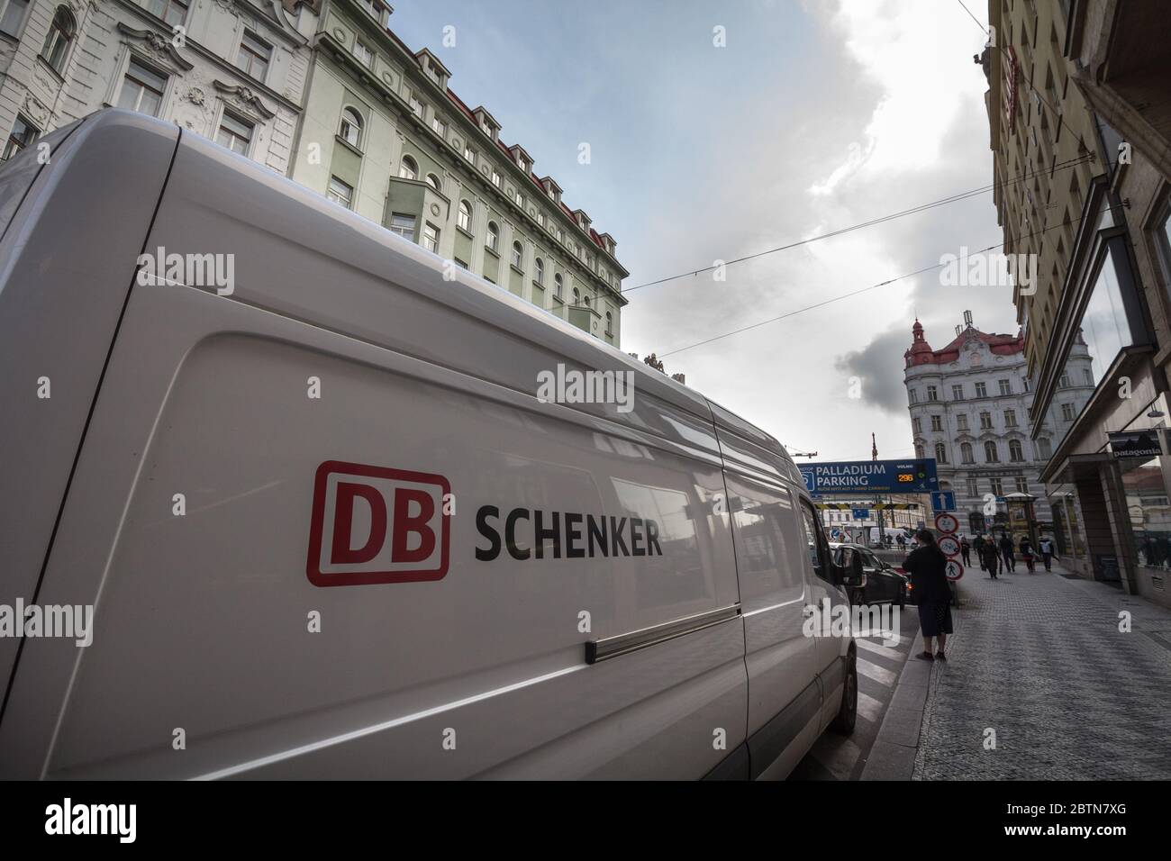 Db schenker logistics hi-res stock photography and images - Alamy