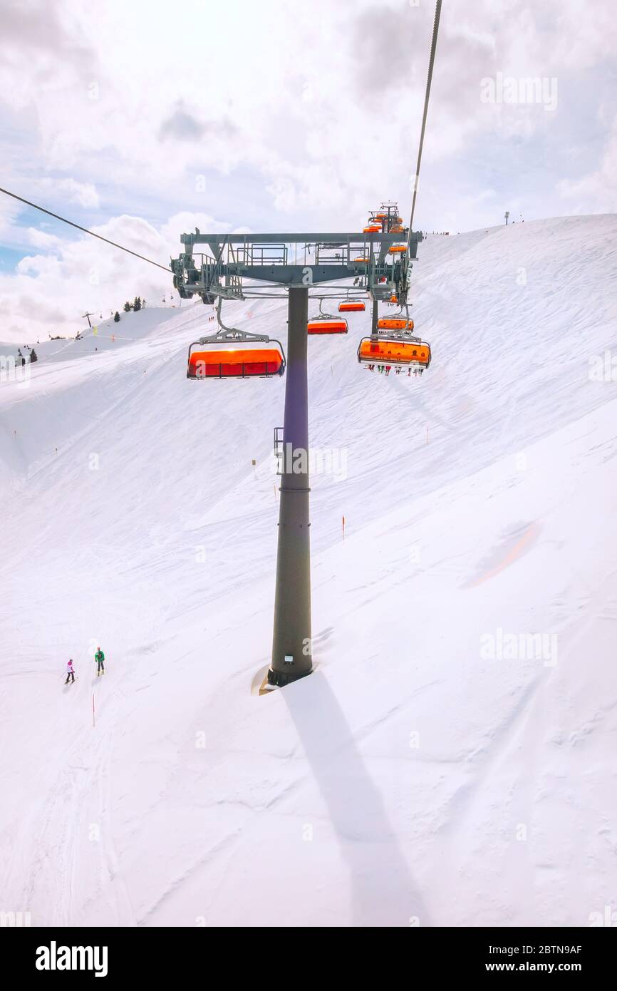 Bubble lift hires stock photography and images Alamy