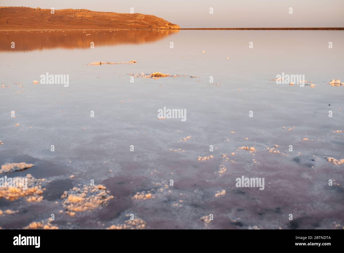 Tranquil lake sunset reflects hi-res stock photography and images - Alamy