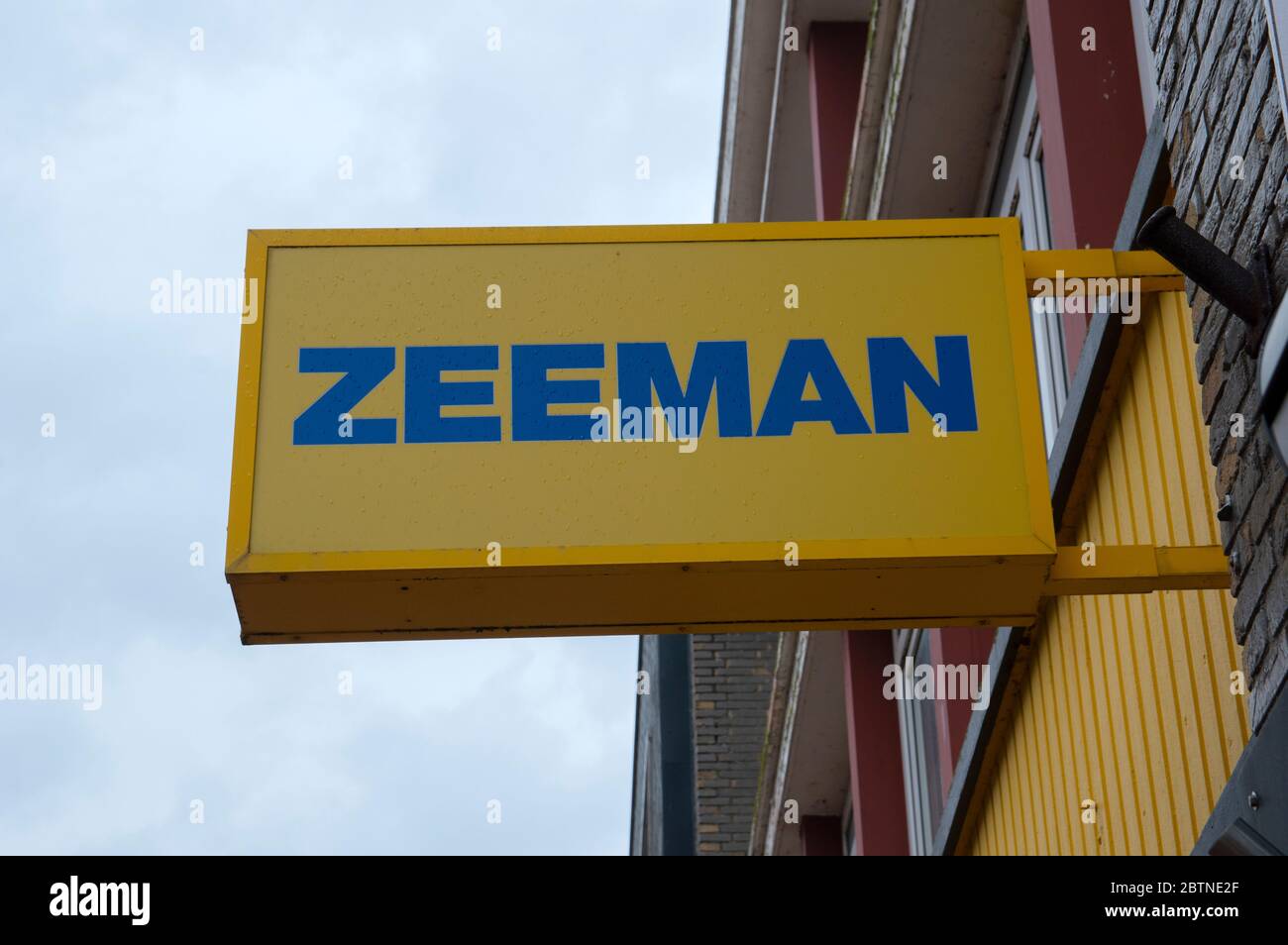 Billboard Zeeman Store At Den Helder The Netherlands 23 September 2020  Stock Photo - Alamy