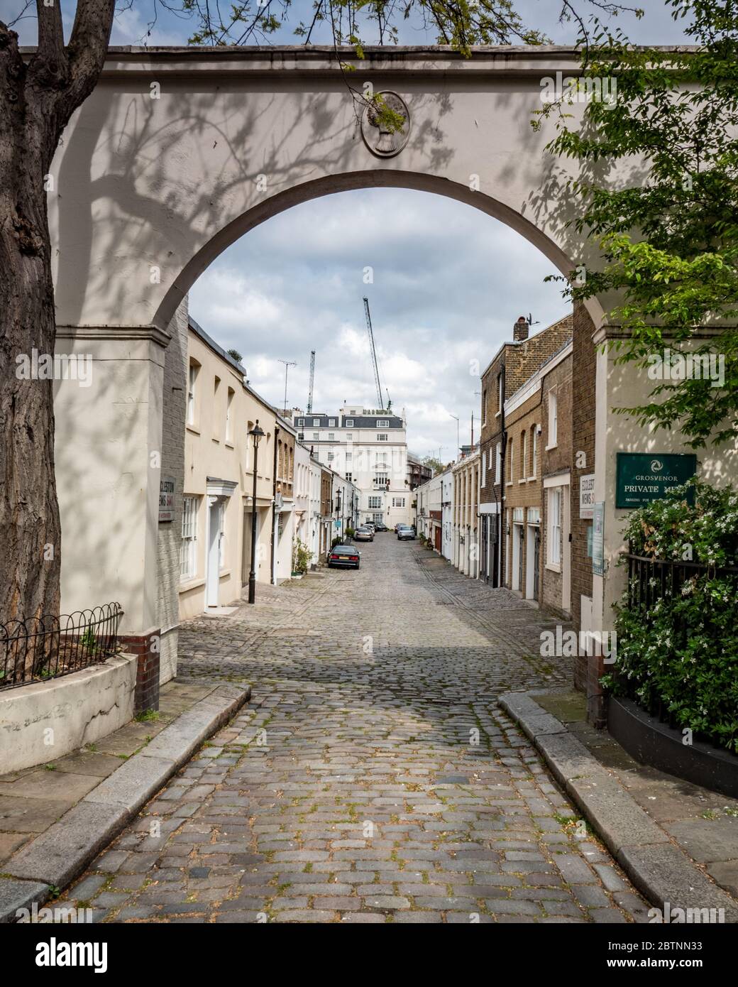 Eccleston Mews, Belgravia, London SW1. The cobbled backstreets were originally homes for stables but have since become desirable residential areas. Stock Photo