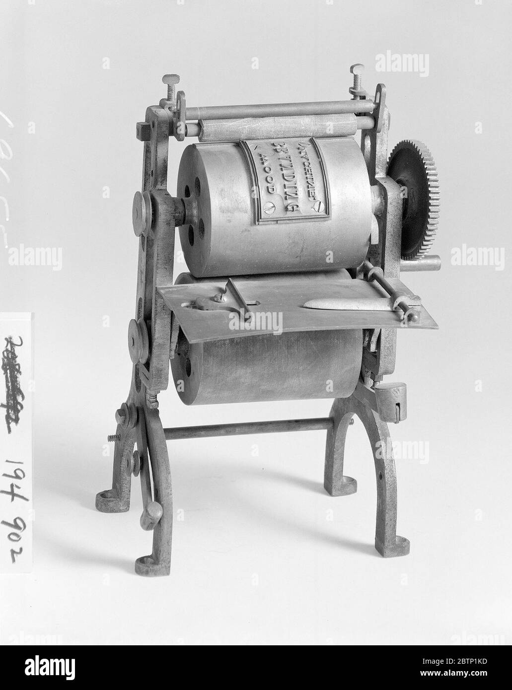 Rotary printing press hires stock photography and images Alamy