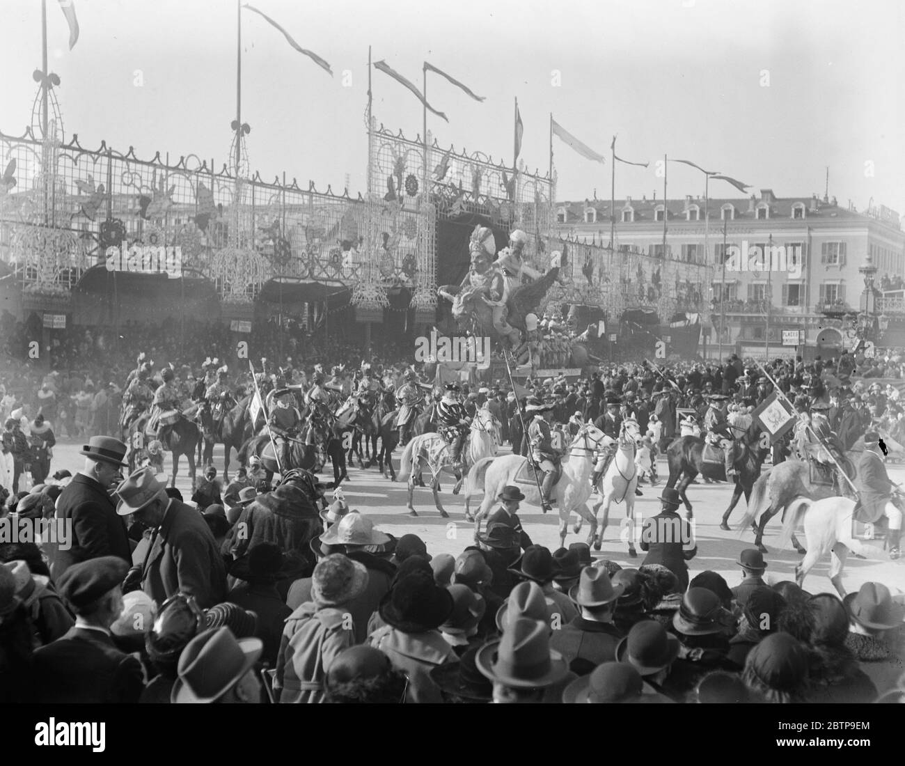 King Carnival at Nice . The famous and ever popular  King Carnival  has arrived at Nice and remains throughout the week . King Carnival and his car in the procession . 26 February 1924 Stock Photo
