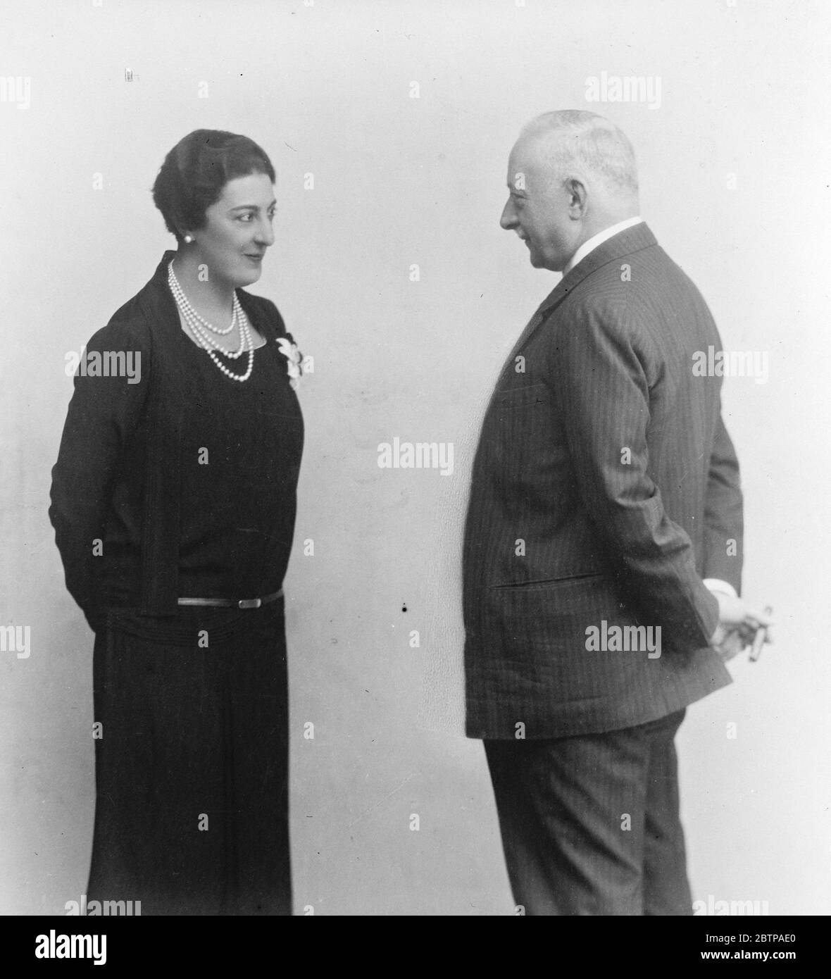 Dictator 's love making . Primo de Rivera and his fiancee , Senorita Mercedes de Castellanos . 16 May 1928 Stock Photo