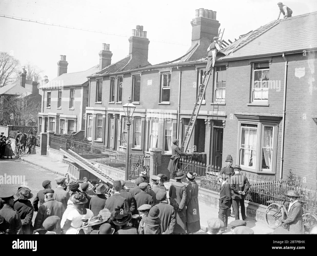 Zeppelin raid hires stock photography and images Alamy