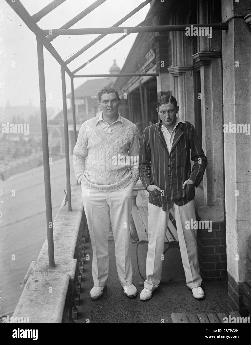 Famous cricketers . Maurice Joseph Lawson Turnbull ( Glamorgan ) and Maurice Allom ( Surrey ) May 1930 Stock Photo