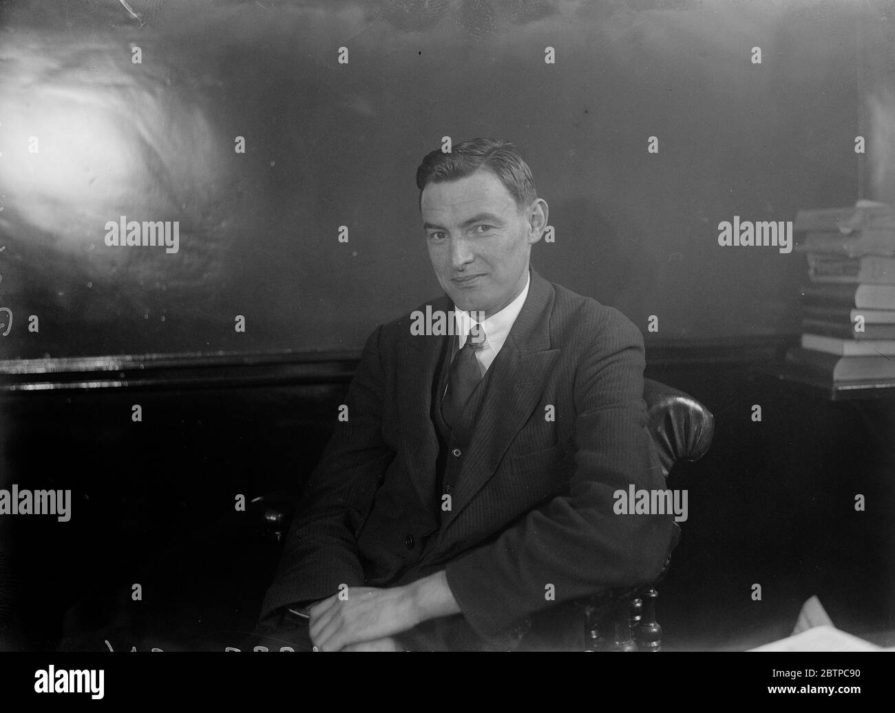 Sir Charles Burdett . 7 September 1932 Stock Photo Alamy