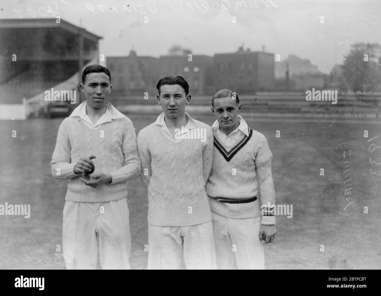 Surrey cricketers . Lock , Oliver and Owen ( NW ) . 1933 Stock Photo