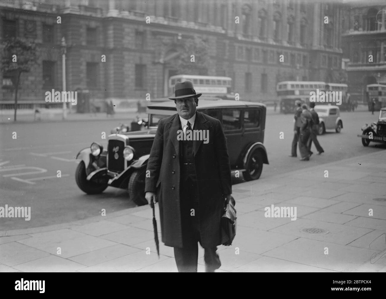 Railway workers wages . Thousands of railway workers are watching with interest the negotiations which opened on Tuesday between the four main line railway companies , and the three trade unions principally affected . Mr J Marchbank , Acting General Secretary , arriving . 17 October 1933 Stock Photo